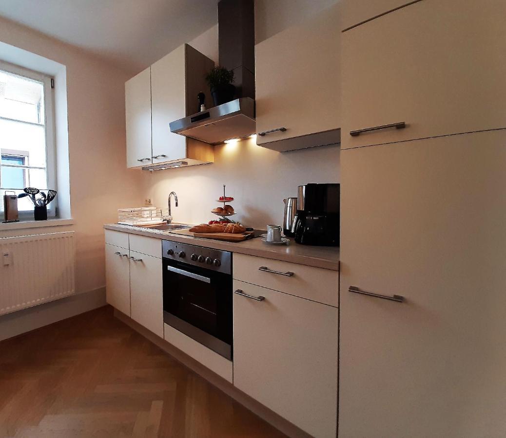Apartment 4-6 Personen I 80Qm I Altstadt I Dachterasse I Parkplatz Straubing Eksteriør bilde