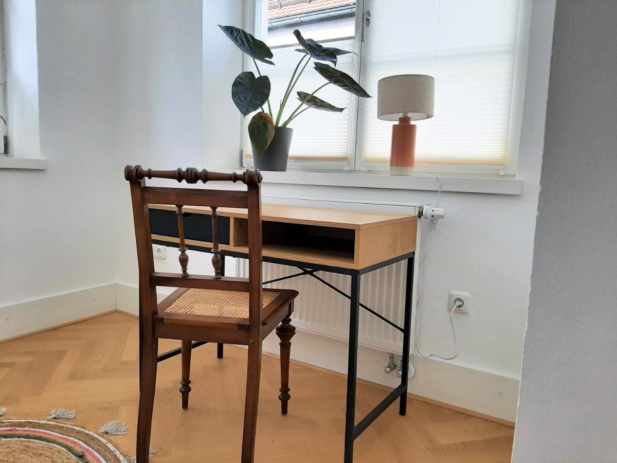 Apartment 4-6 Personen I 80Qm I Altstadt I Dachterasse I Parkplatz Straubing Eksteriør bilde